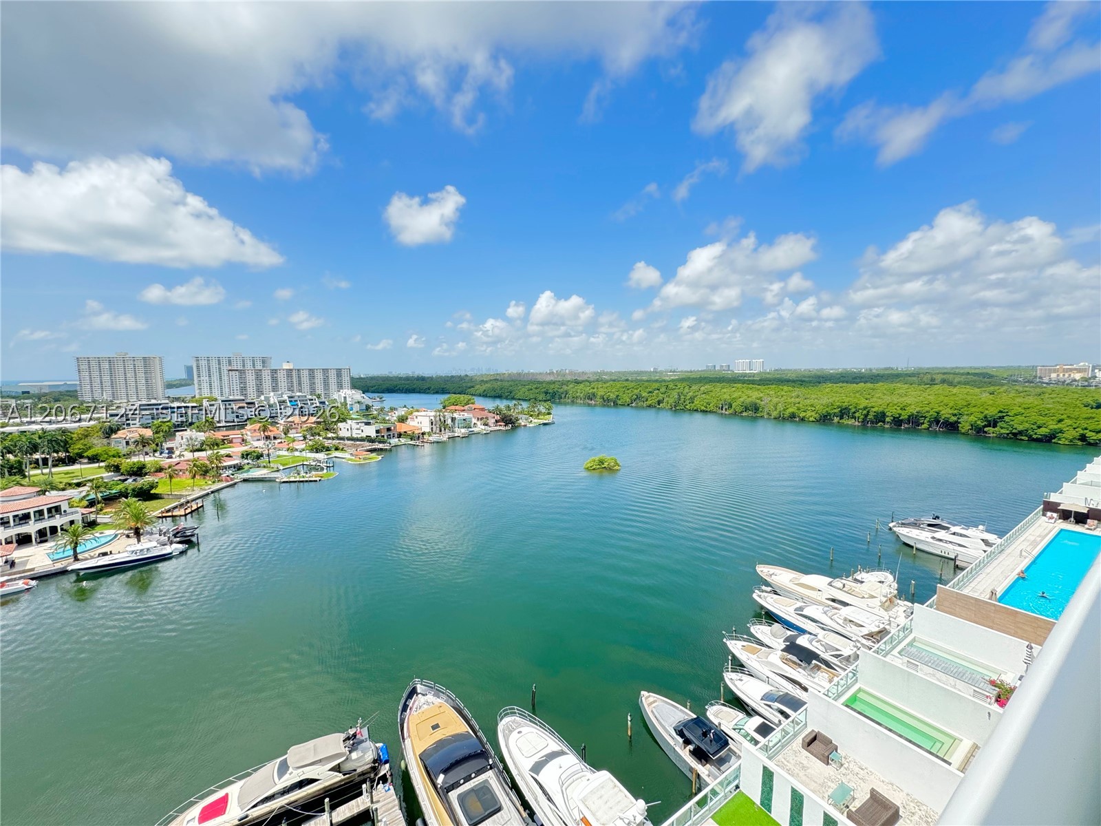 image 400 Sunny Isles3
