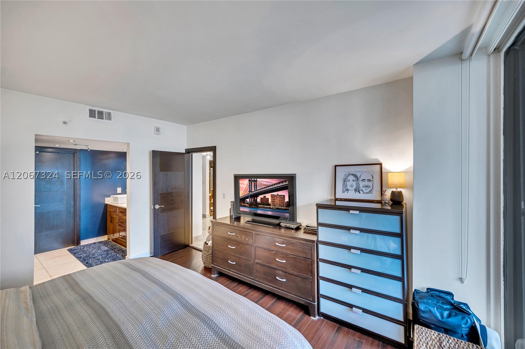image Brickell Key One9