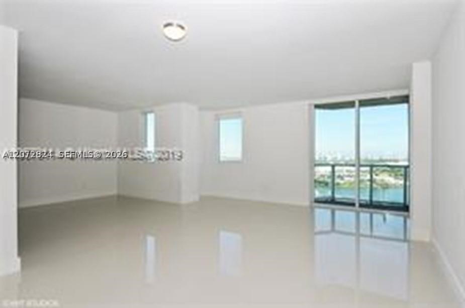 244 Biscayne Blvd #1102