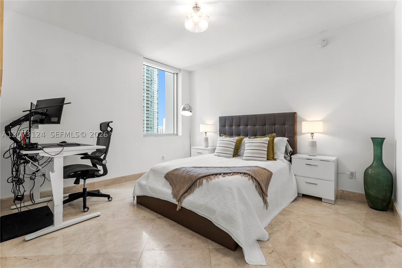 image 1060 Brickell - 106011