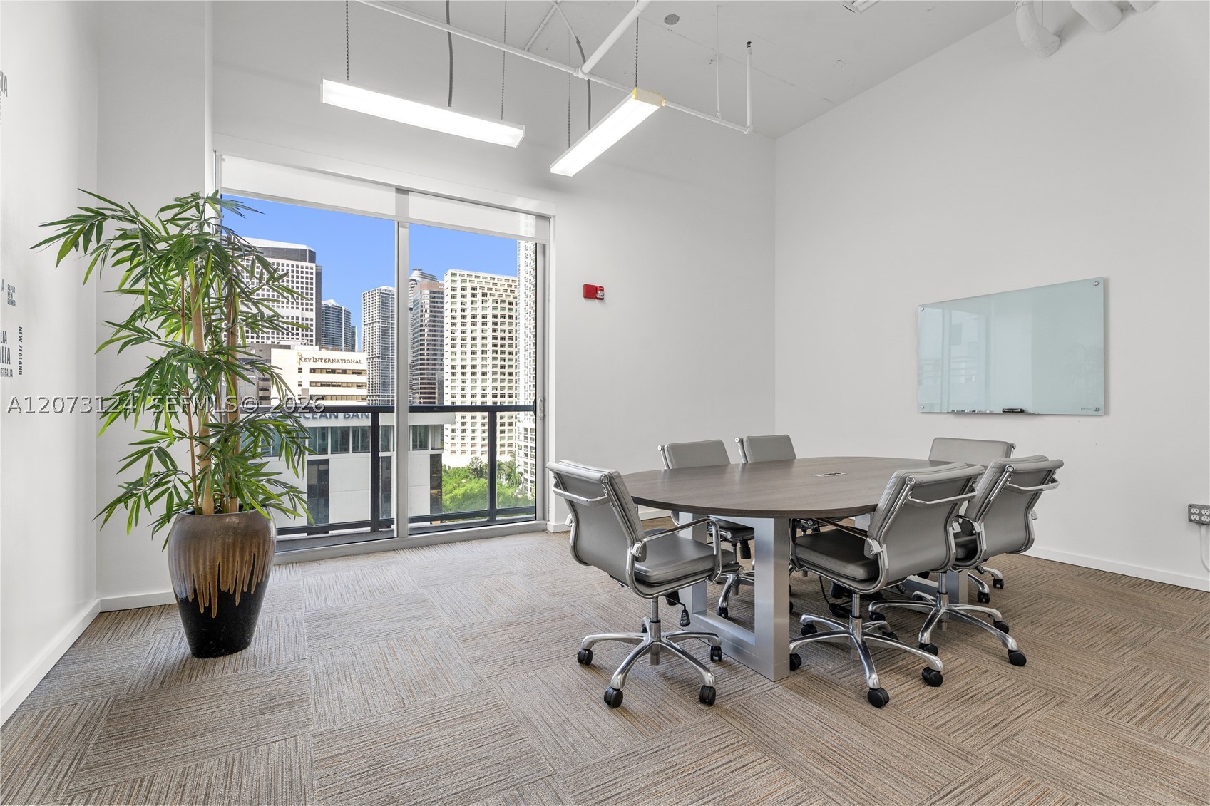 image 1060 Brickell - 106017