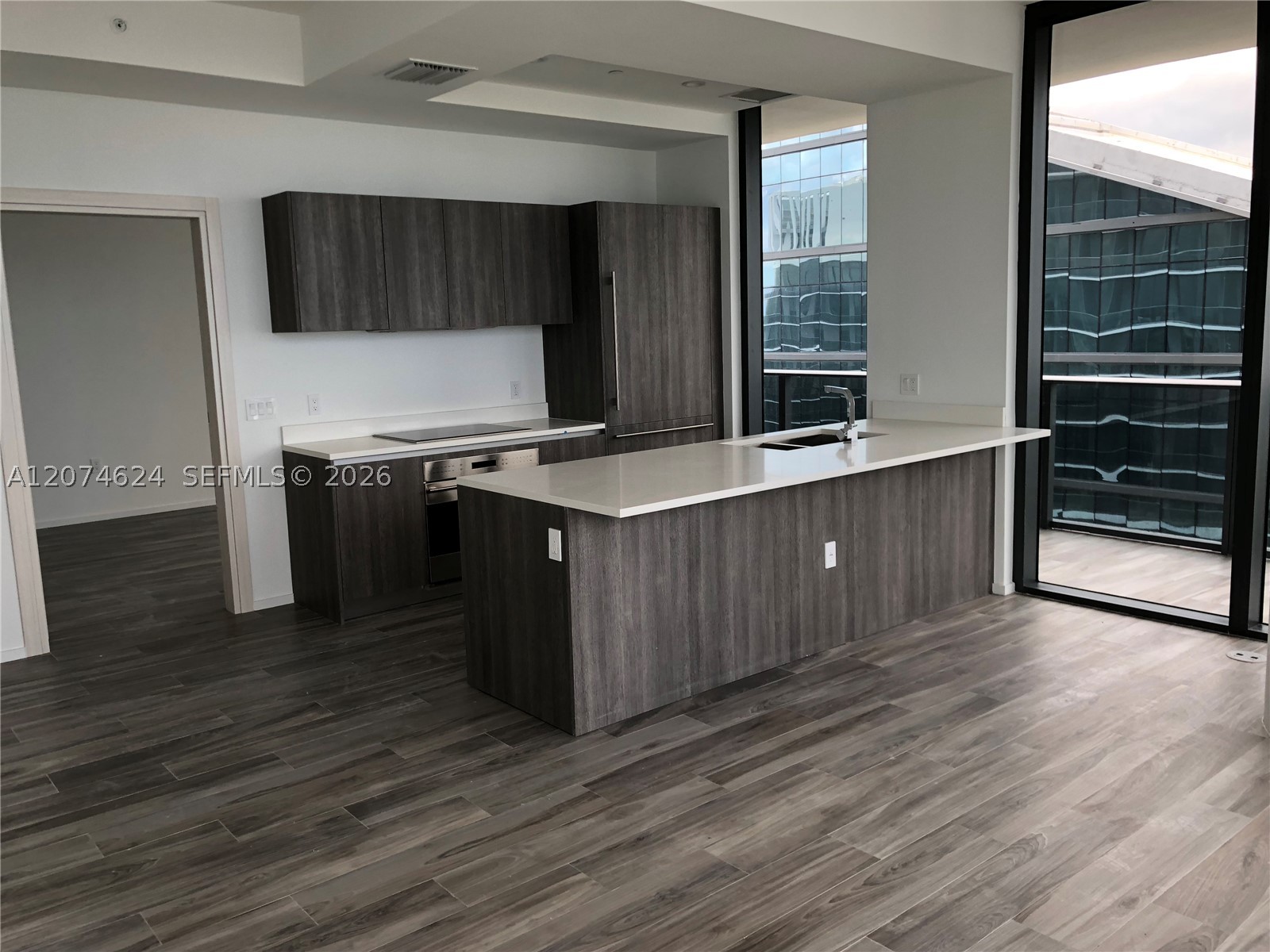801 S Miami Ave #4905 Miami, FL 33130
