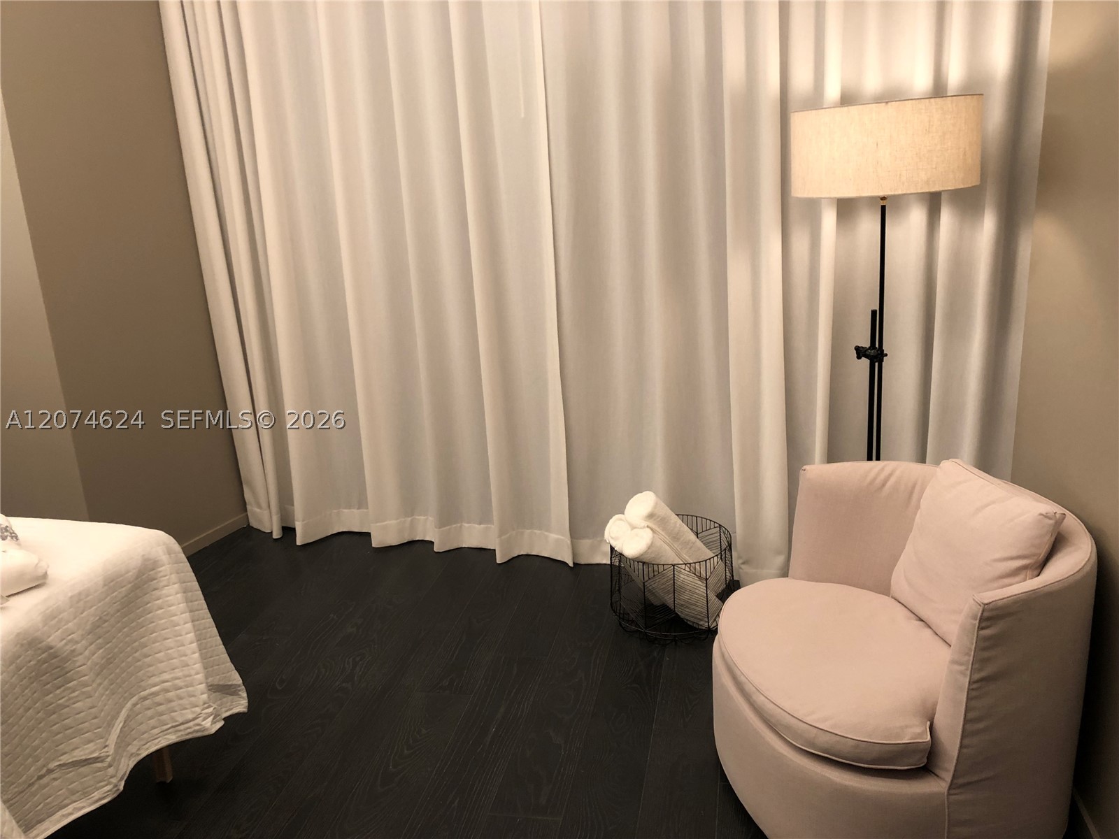 801 S Miami Ave #4905 Miami, FL 33130