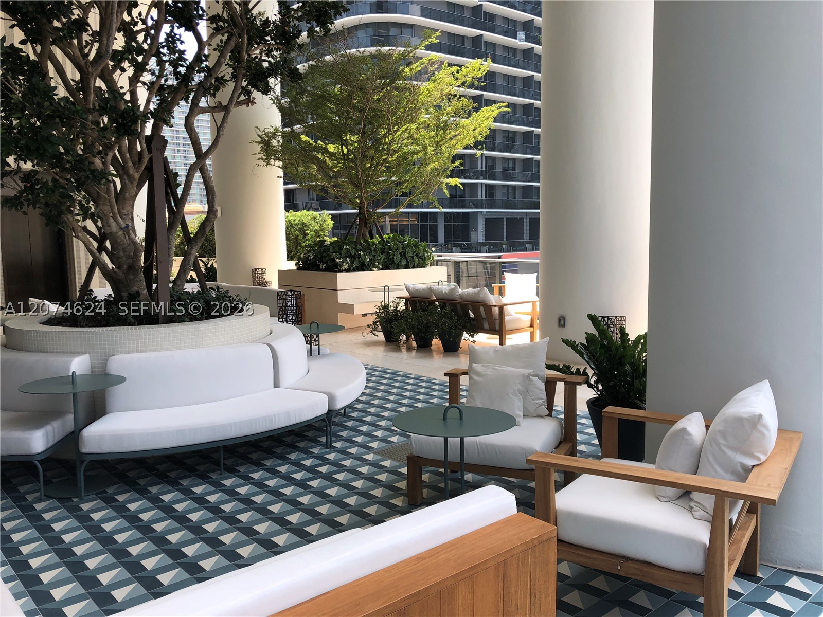 801 S Miami Ave #4905 Miami, FL 33130
