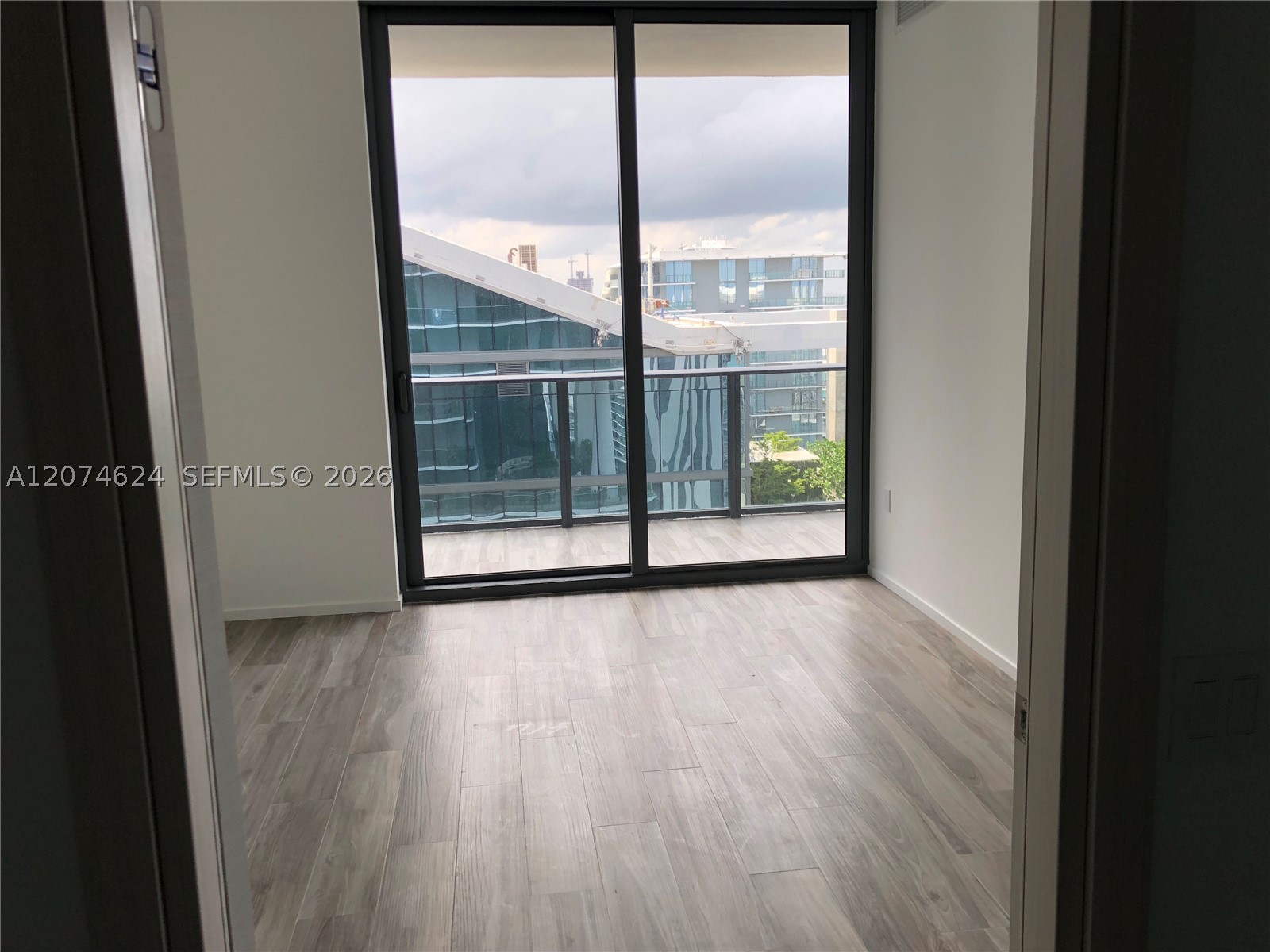 801 S Miami Ave #4905 Miami, FL 33130