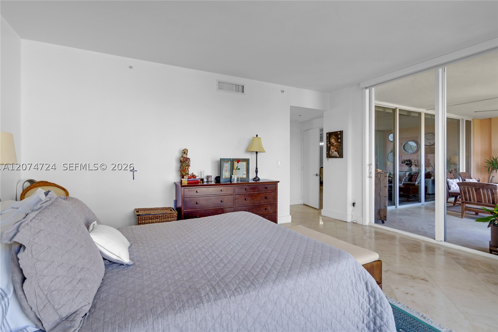 737 Crandon Blvd #PH-1 Key Biscayne, FL 33149
