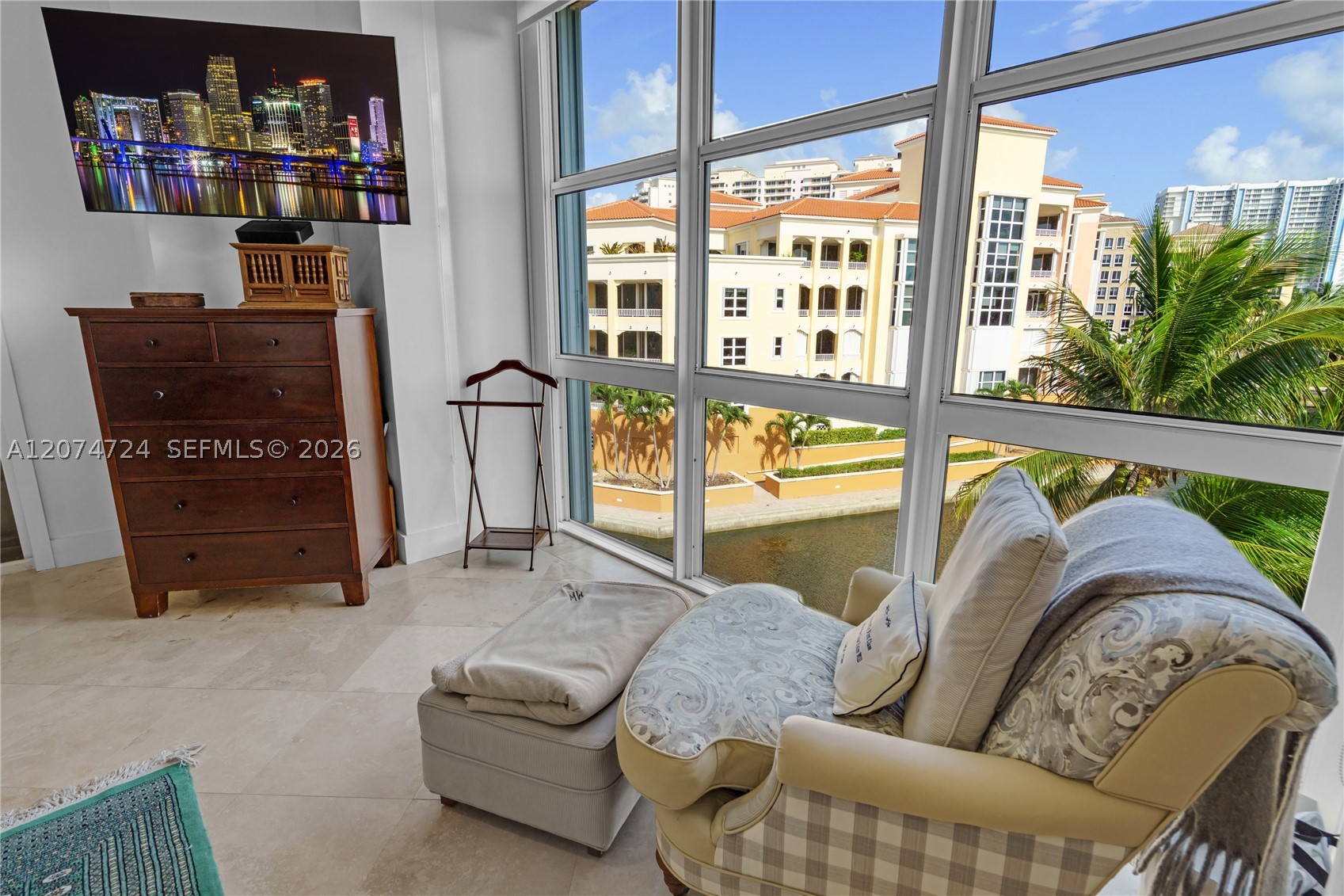 737 Crandon Blvd #PH-1 Key Biscayne, FL 33149