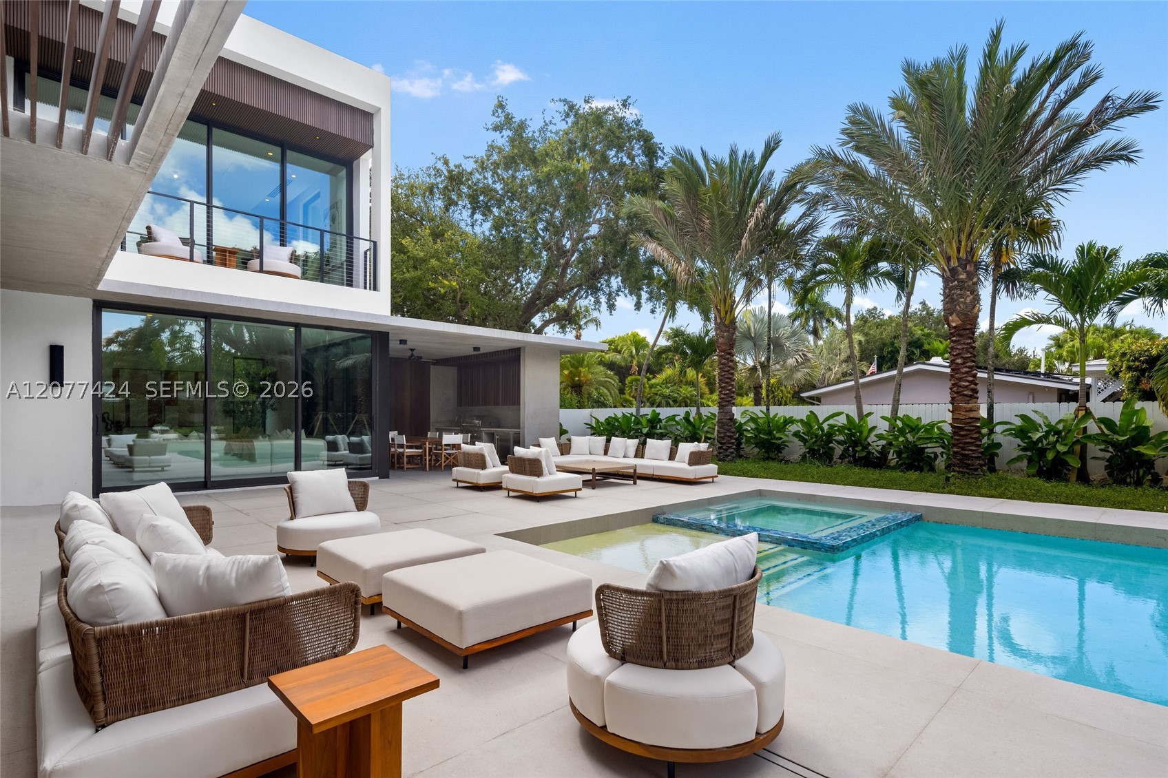 6200 SW 123rd Ter Pinecrest, FL 33156