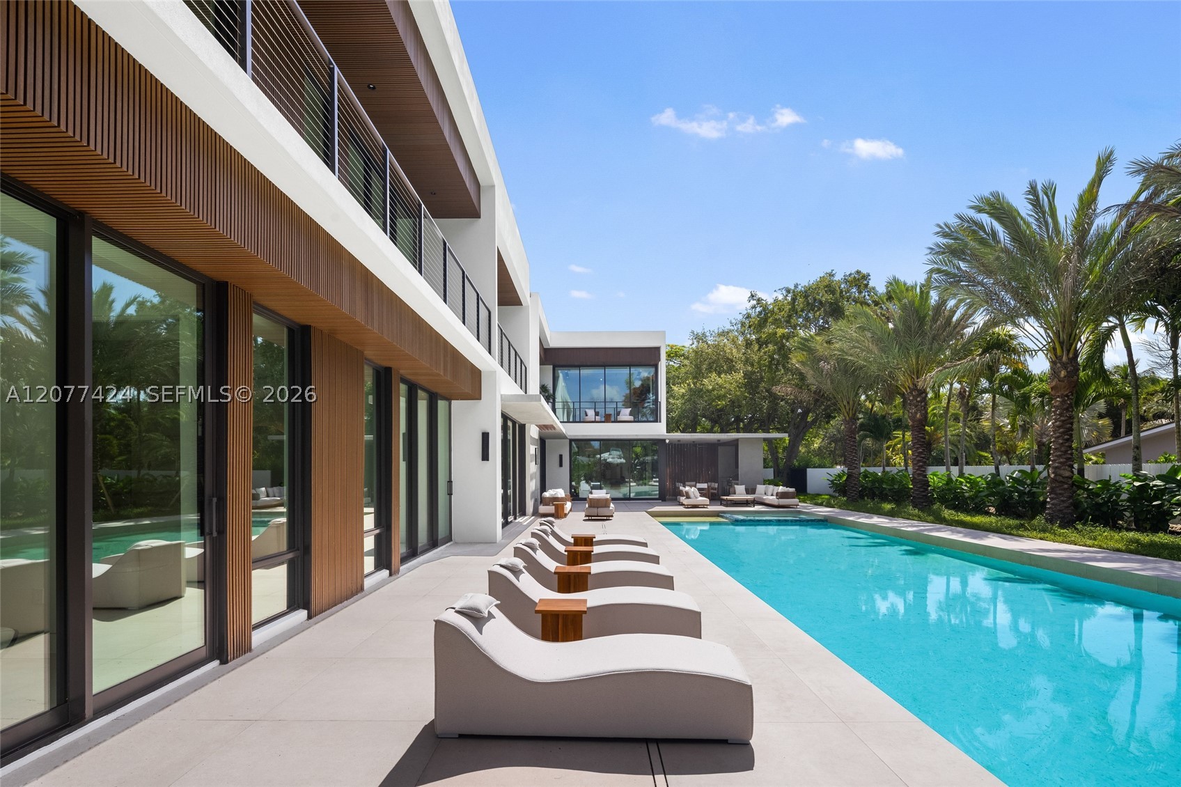6200 SW 123rd Ter Pinecrest, FL 33156