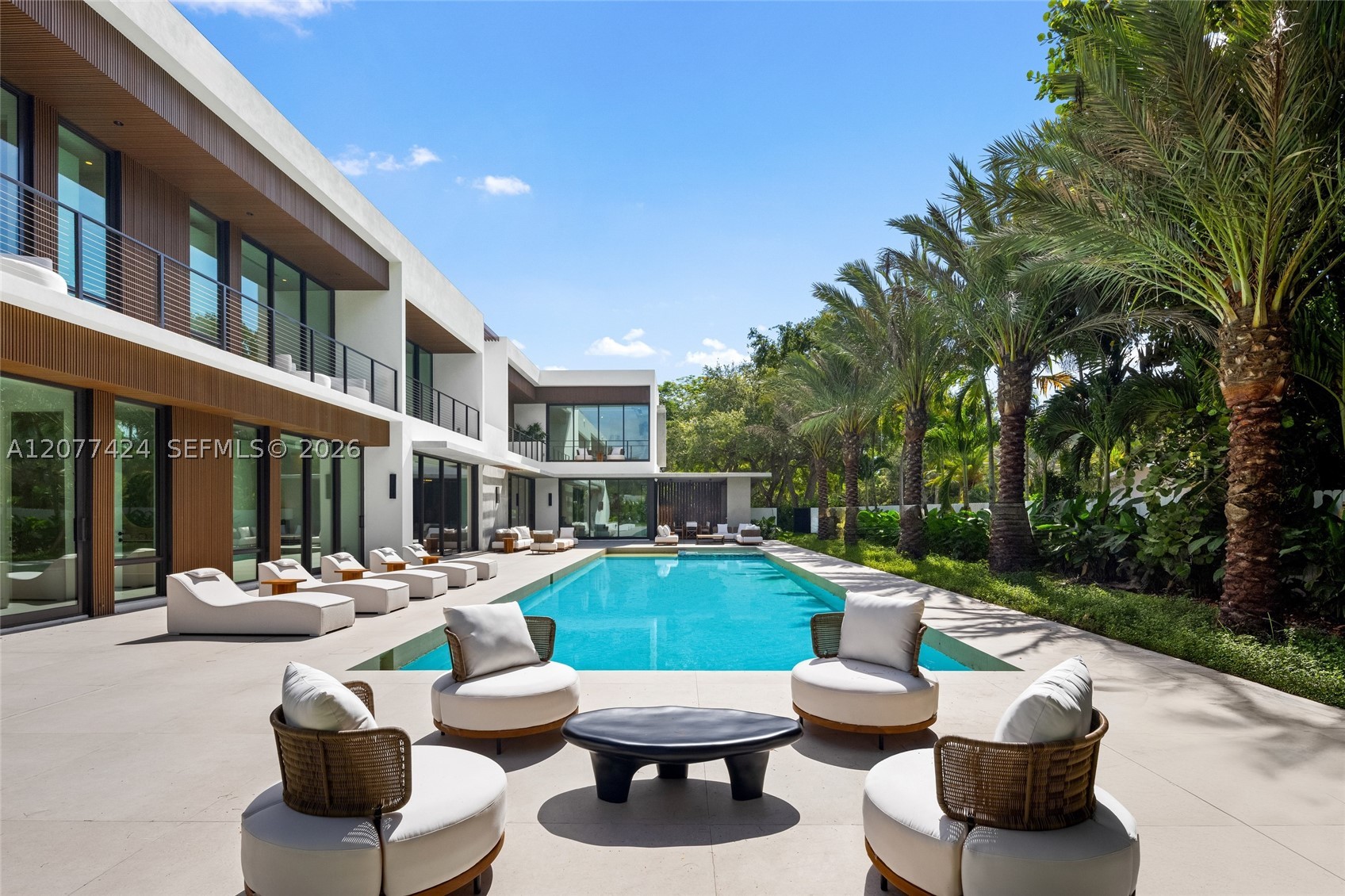 6200 SW 123rd Ter Pinecrest, FL 33156