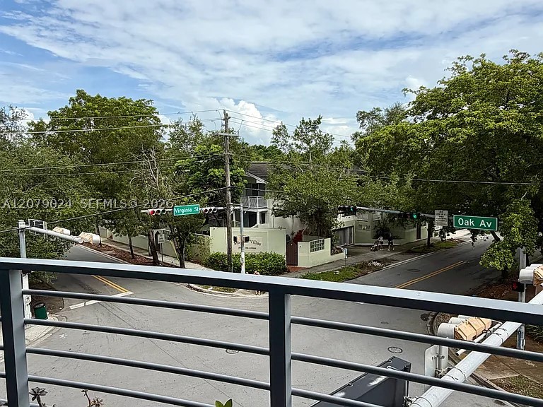 3339 Virginia St #320 Miami, FL 33133