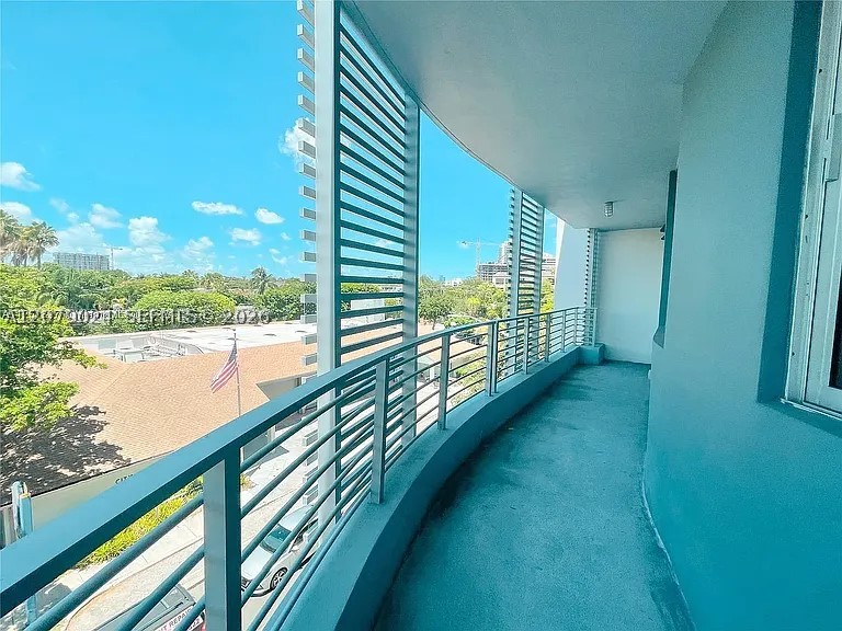 3339 Virginia St #320 Miami, FL 33133