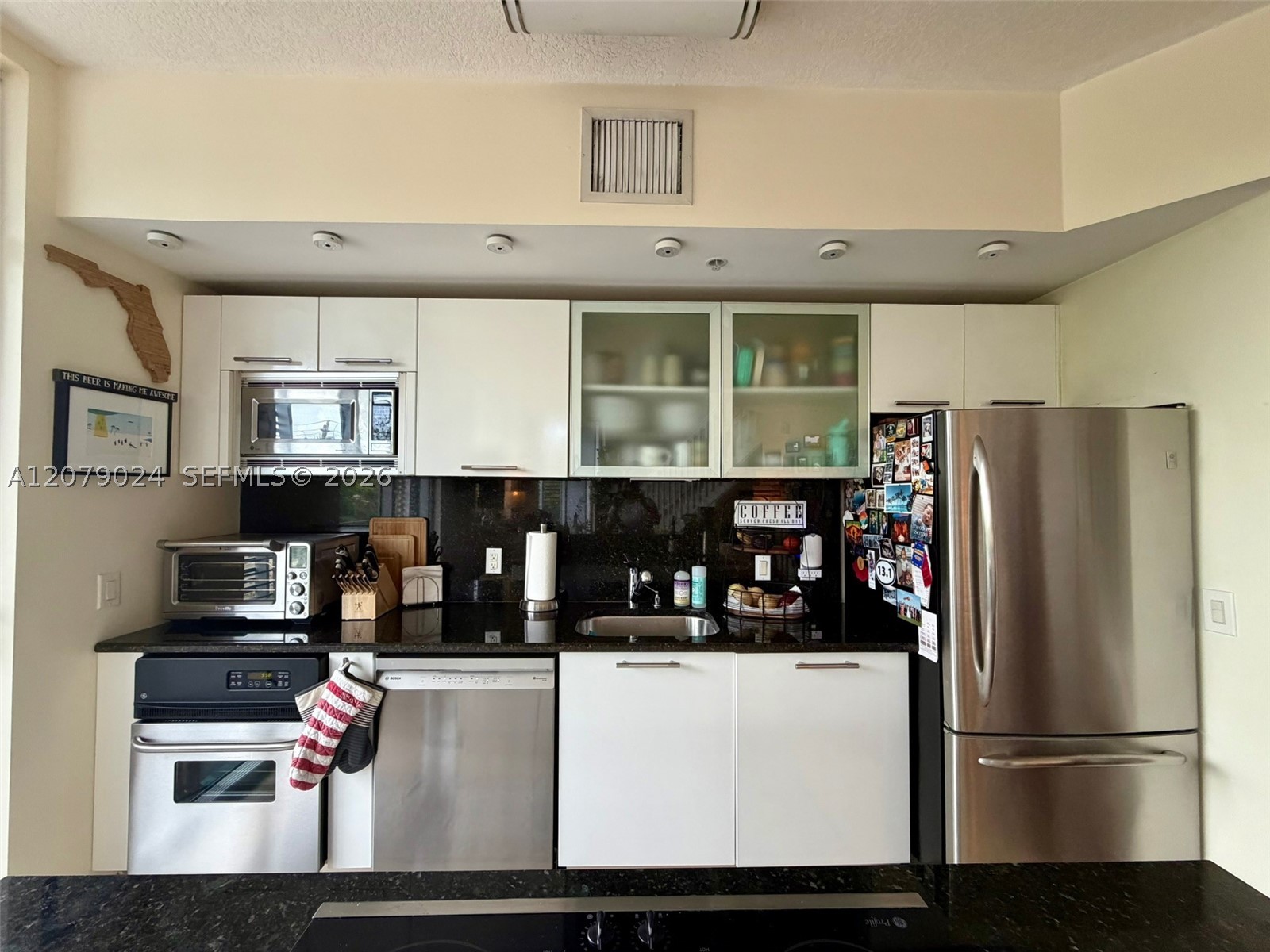 3339 Virginia St #320 Miami, FL 33133