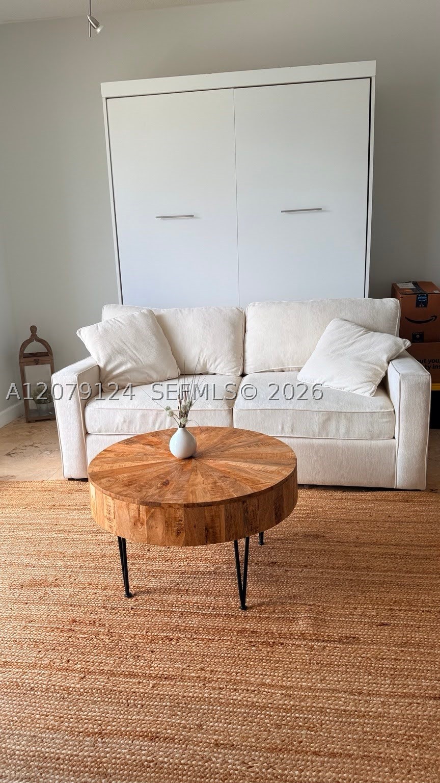 image 1060 Brickell - 10604