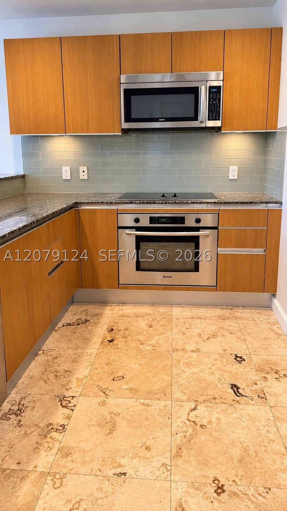 image 1060 Brickell - 10608