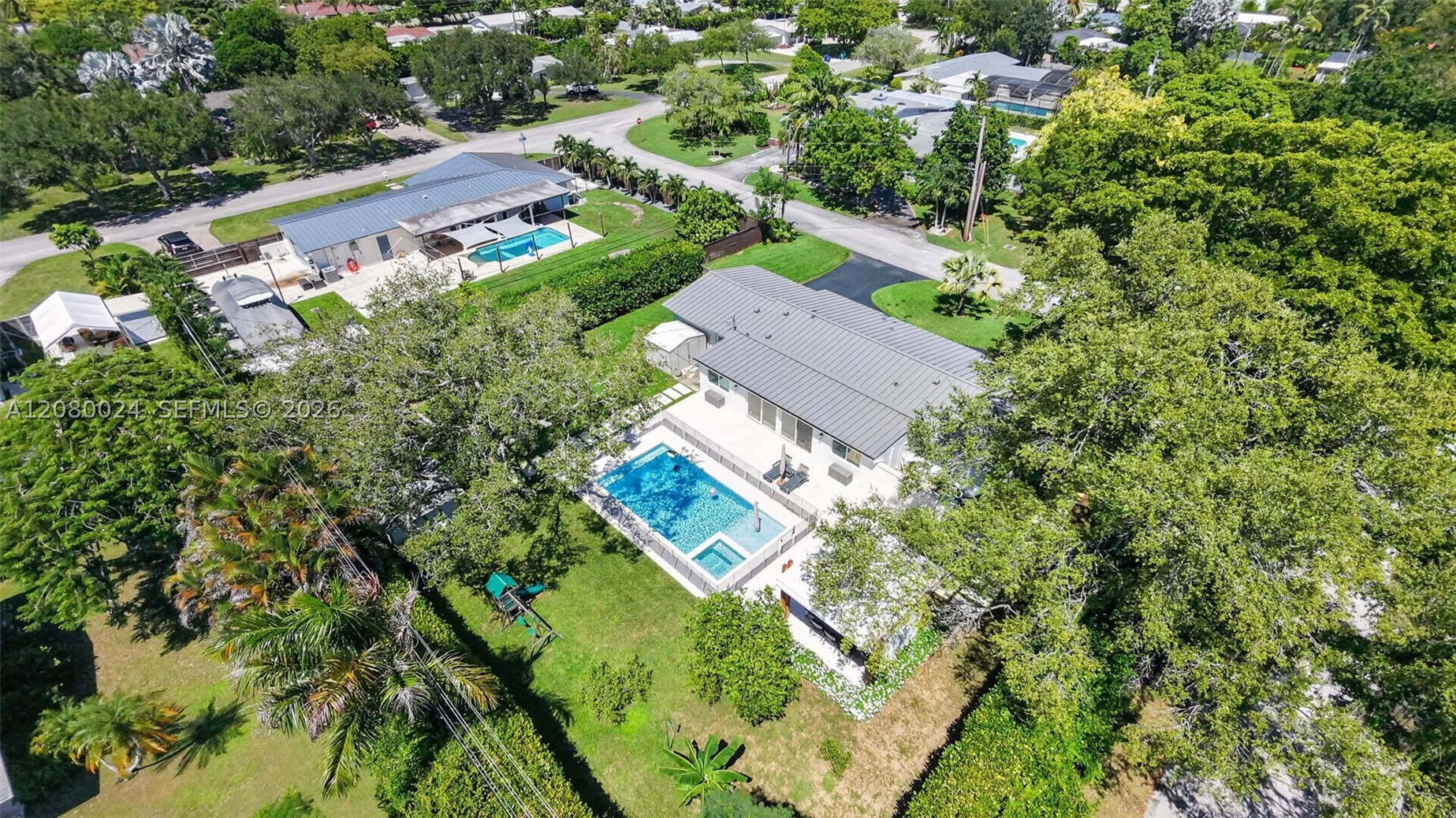 14220 SW 86th Ave Palmetto Bay, FL 33158