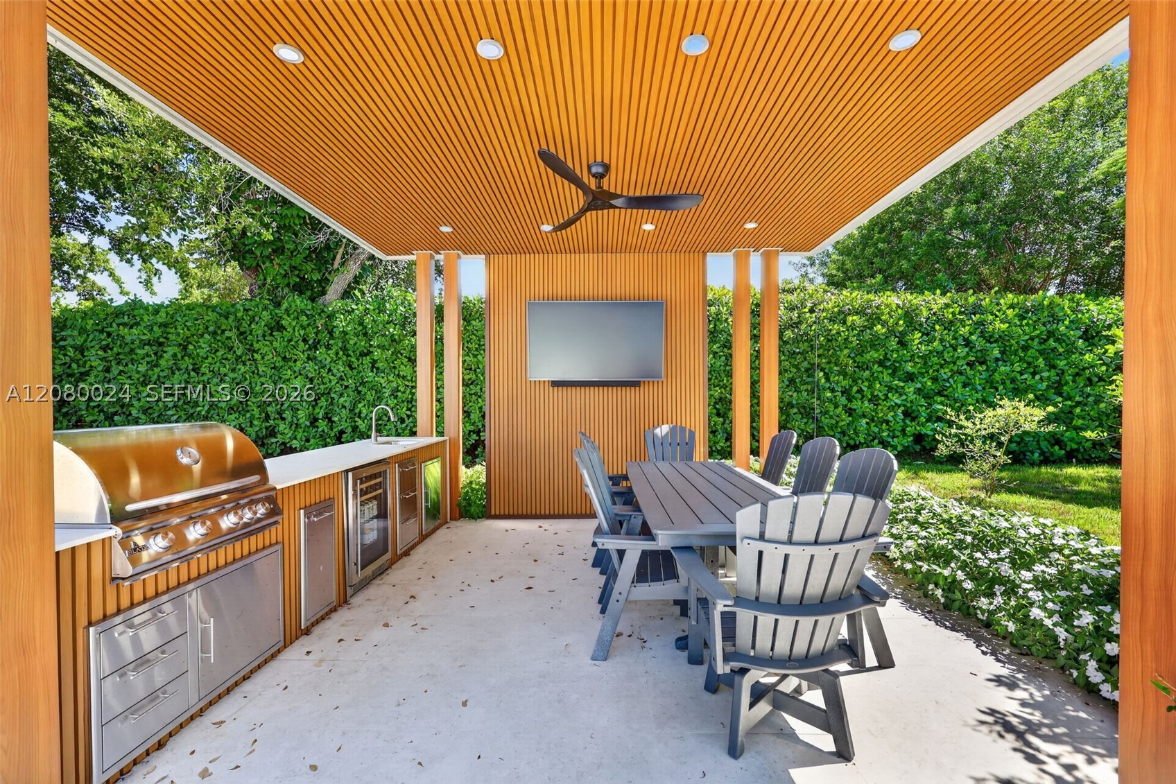 14220 SW 86th Ave Palmetto Bay, FL 33158