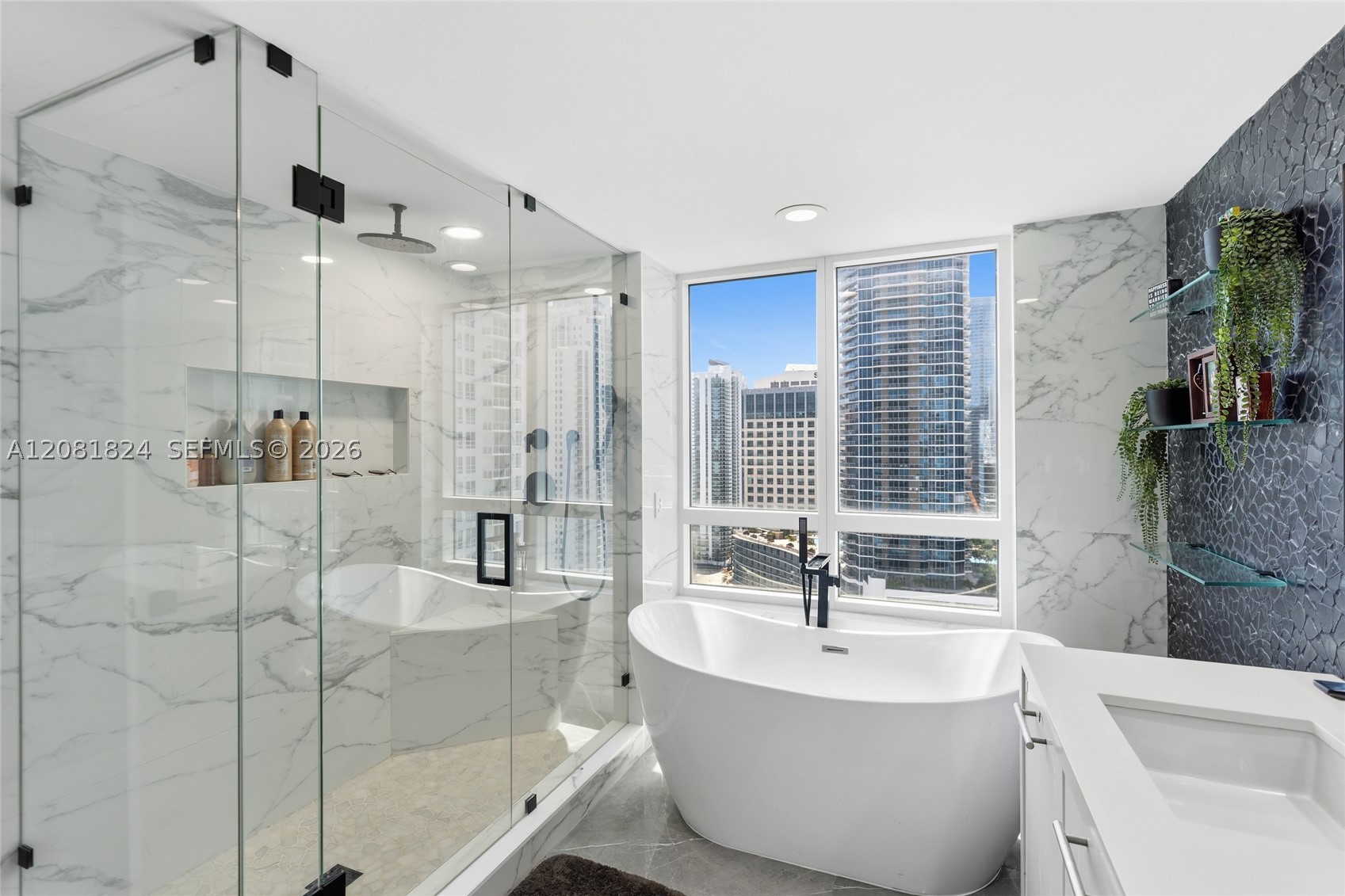image The Plaza on Brickell East12