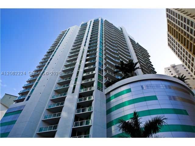 218 SE 14th St #2108