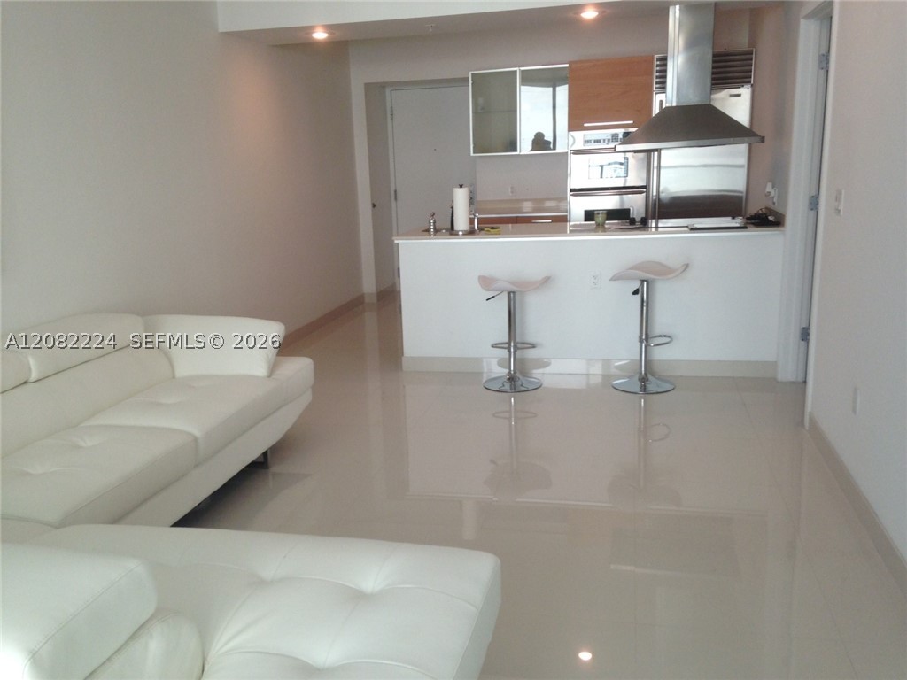 image Emerald at Brickell3