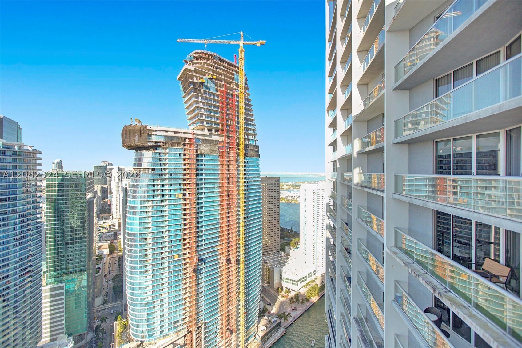 image Icon Brickell I14
