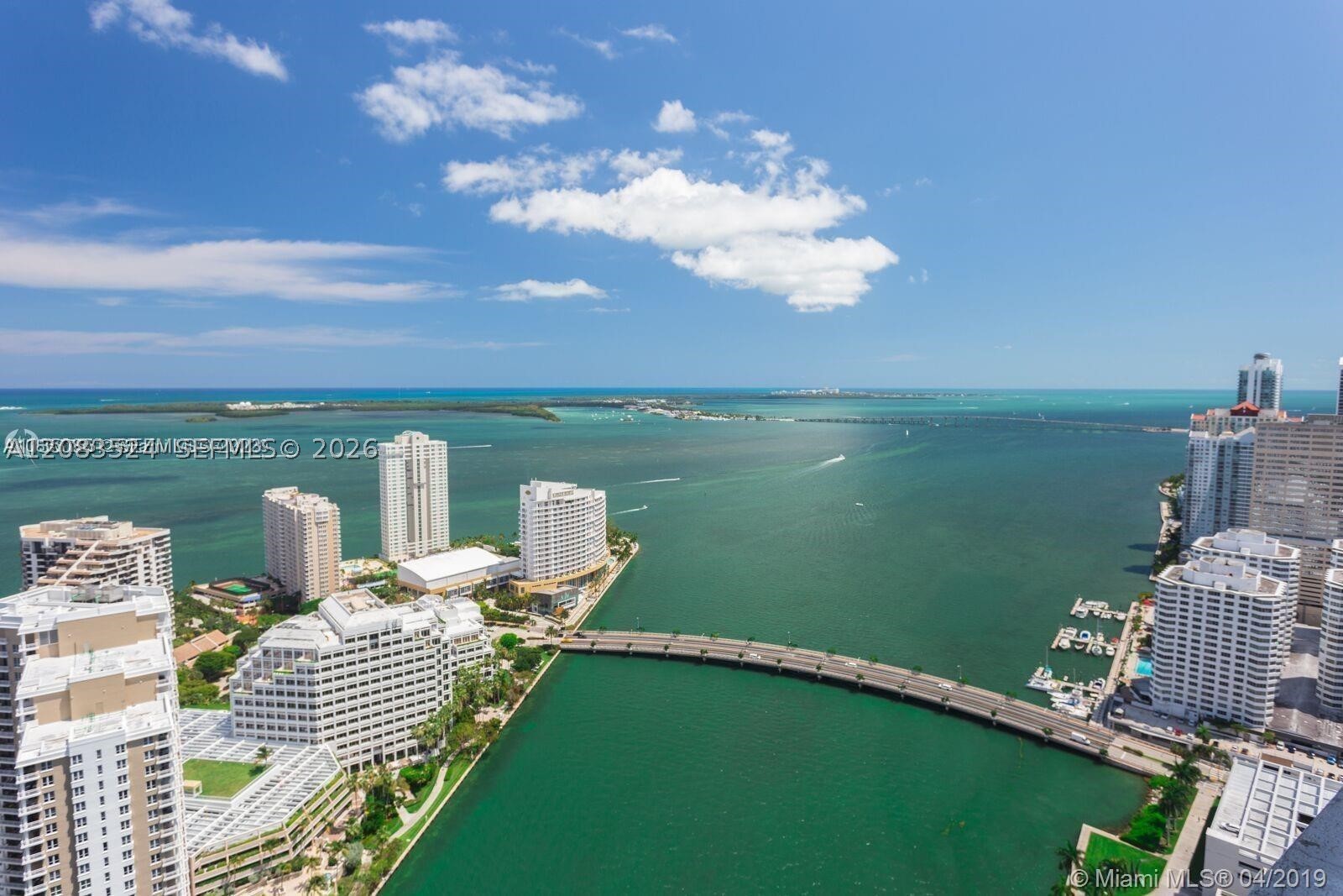 495 Brickell Ave #2702