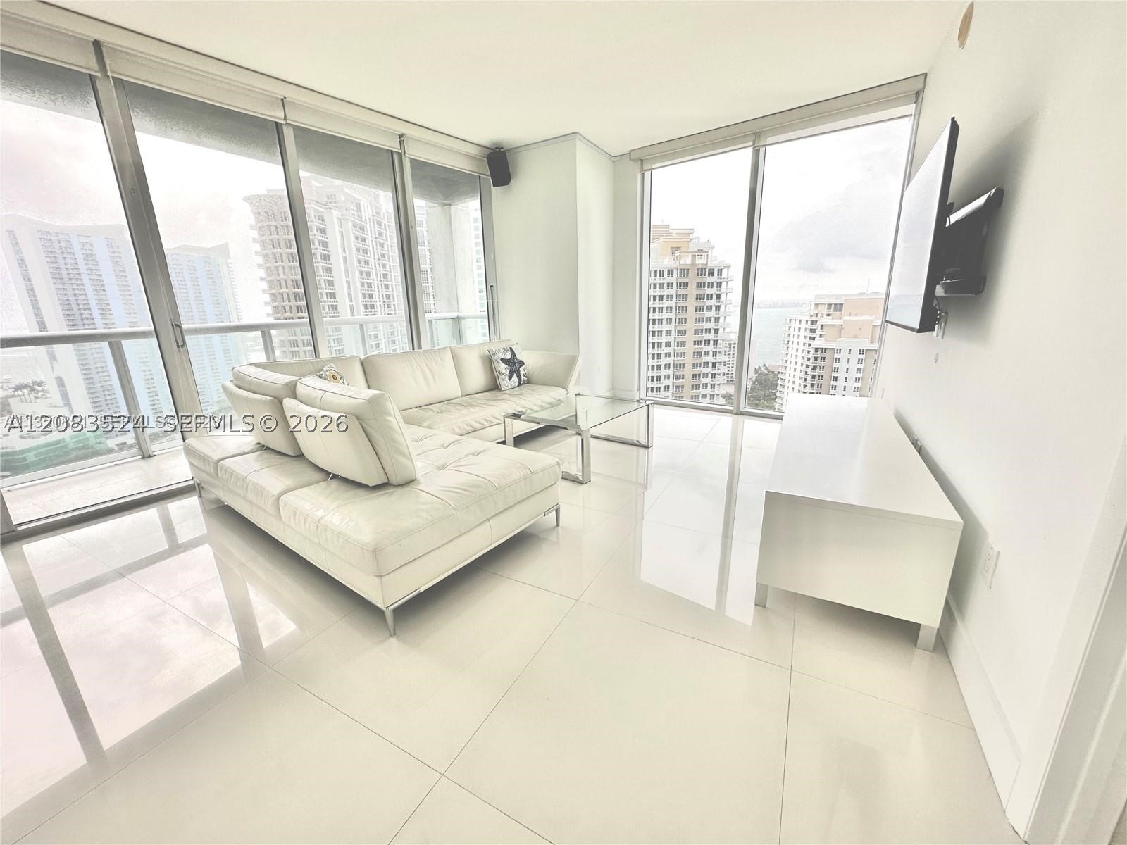 image Icon Brickell II2