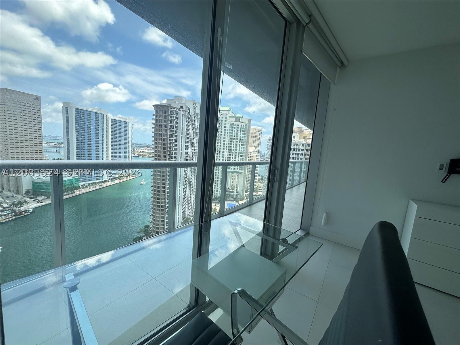 image Icon Brickell II7