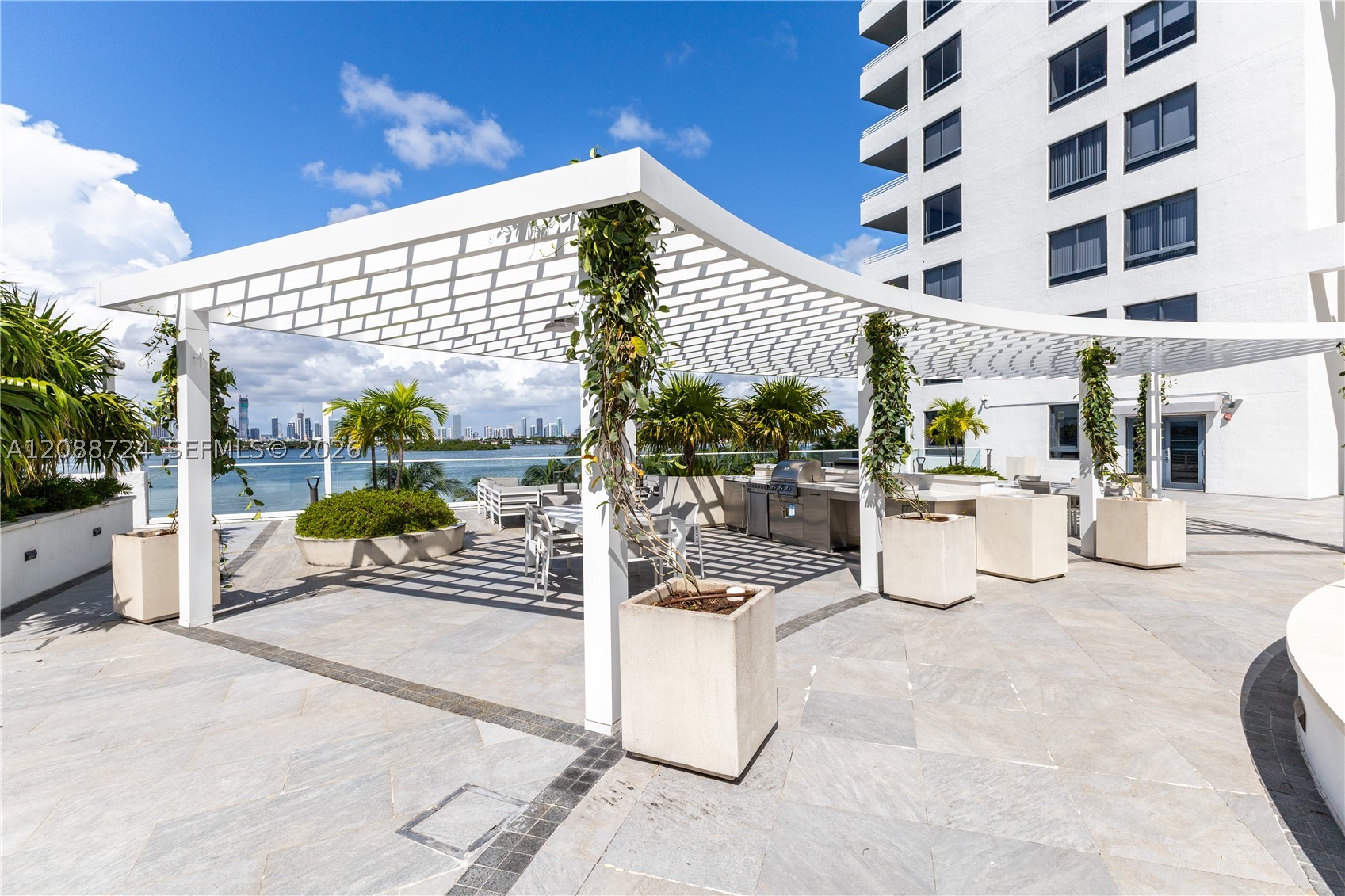 image The Waverly at South Beach36