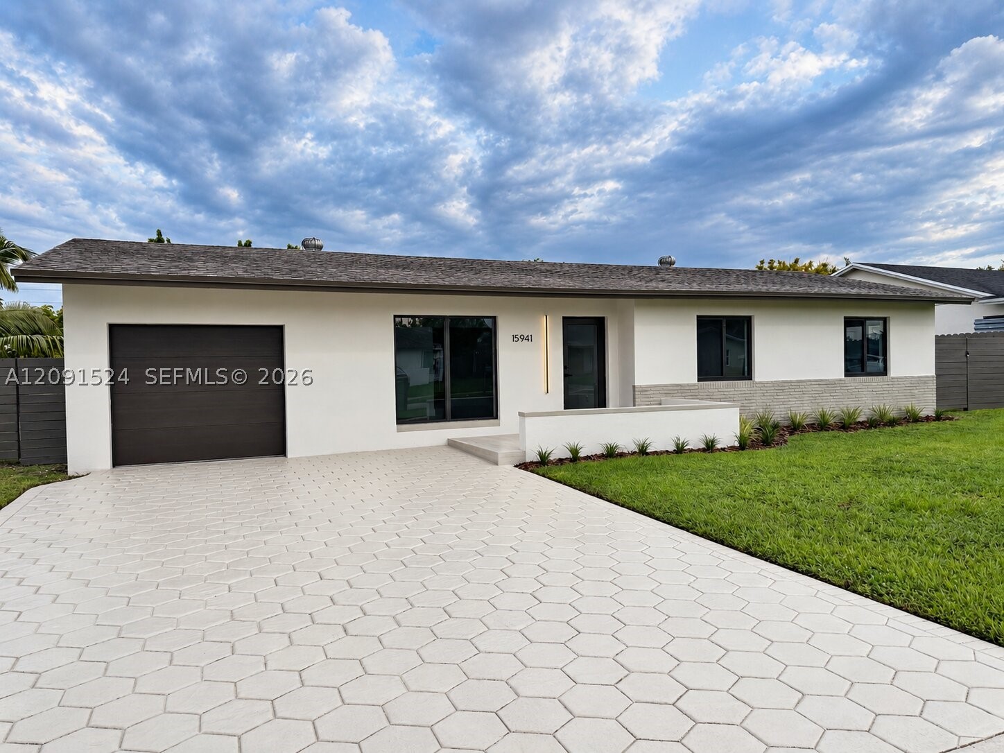 15941 SW 104th Ct