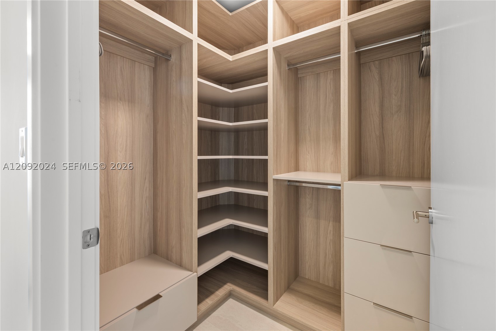 image Viceroy Brickell Residences23