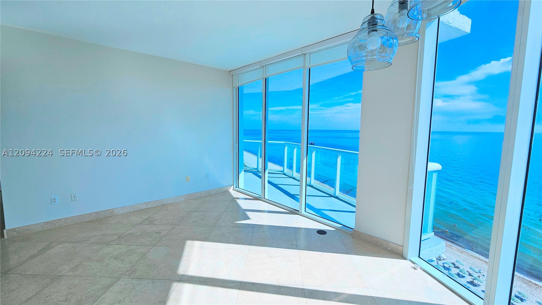 image Bel Aire on the Ocean29