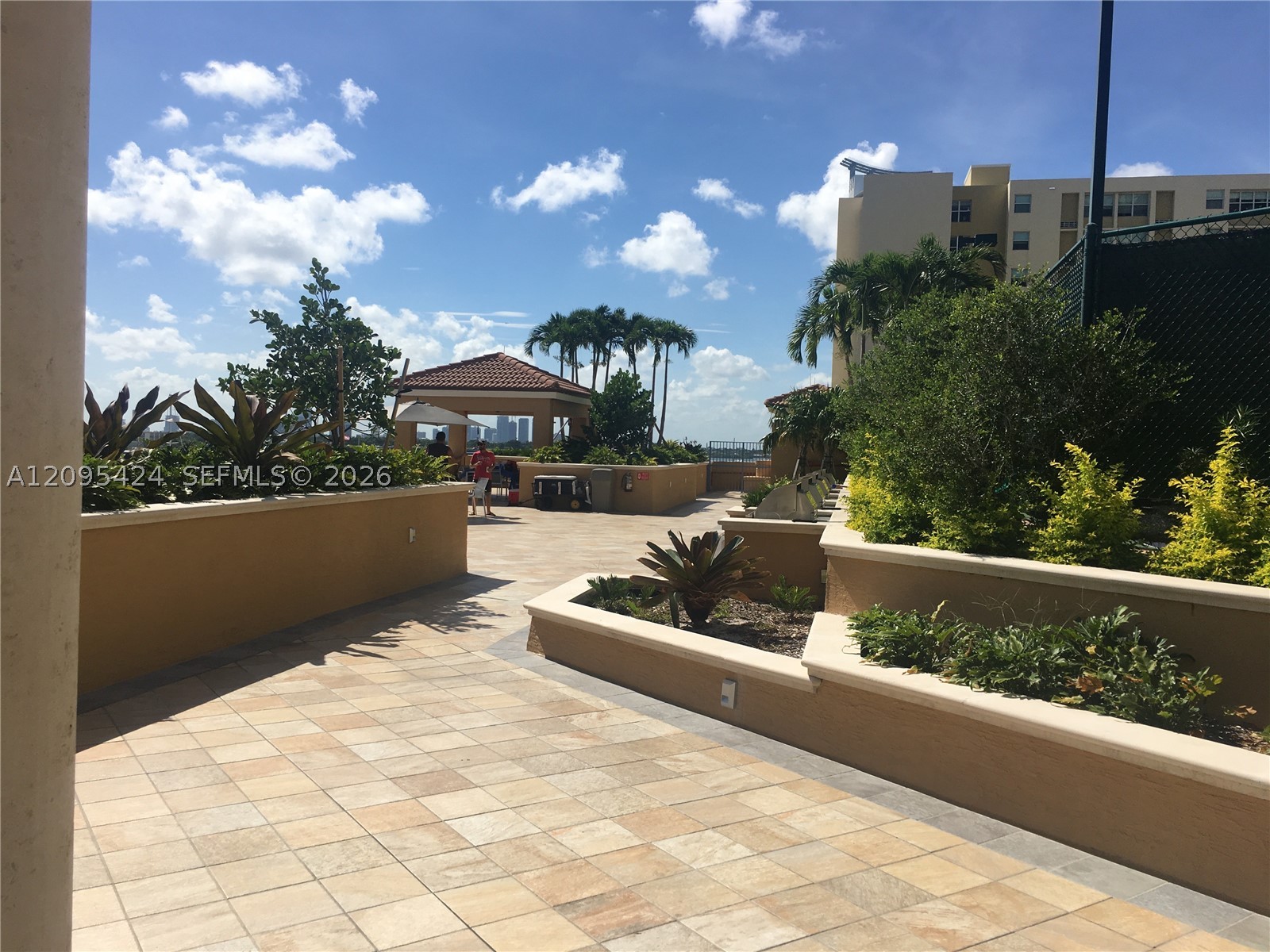 90 Alton Rd #2711 Miami Beach, FL 33139