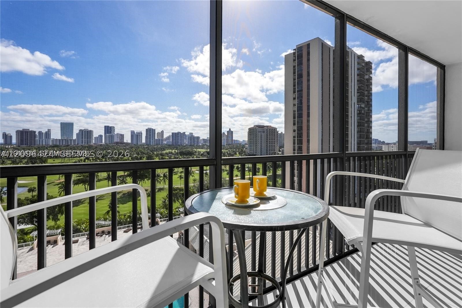 20301 W Country Clb Dr #1226