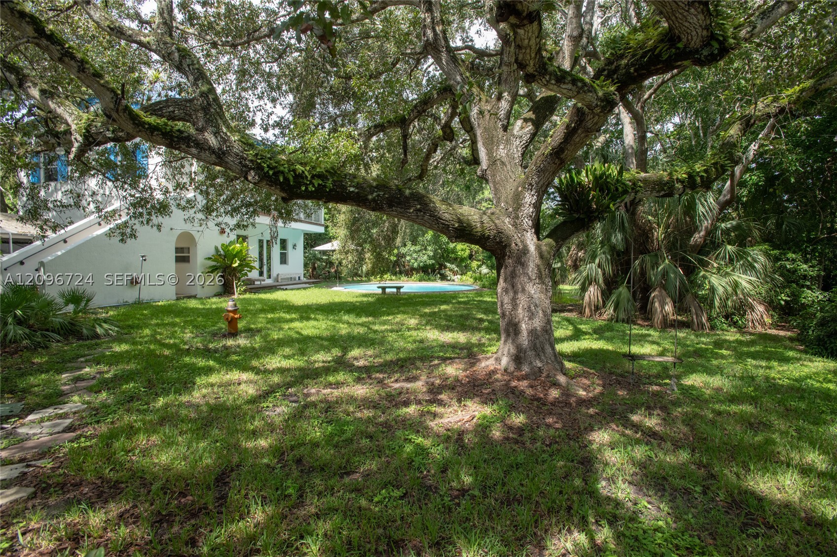 13900 Old Cutler Rd Palmetto Bay, FL 33158