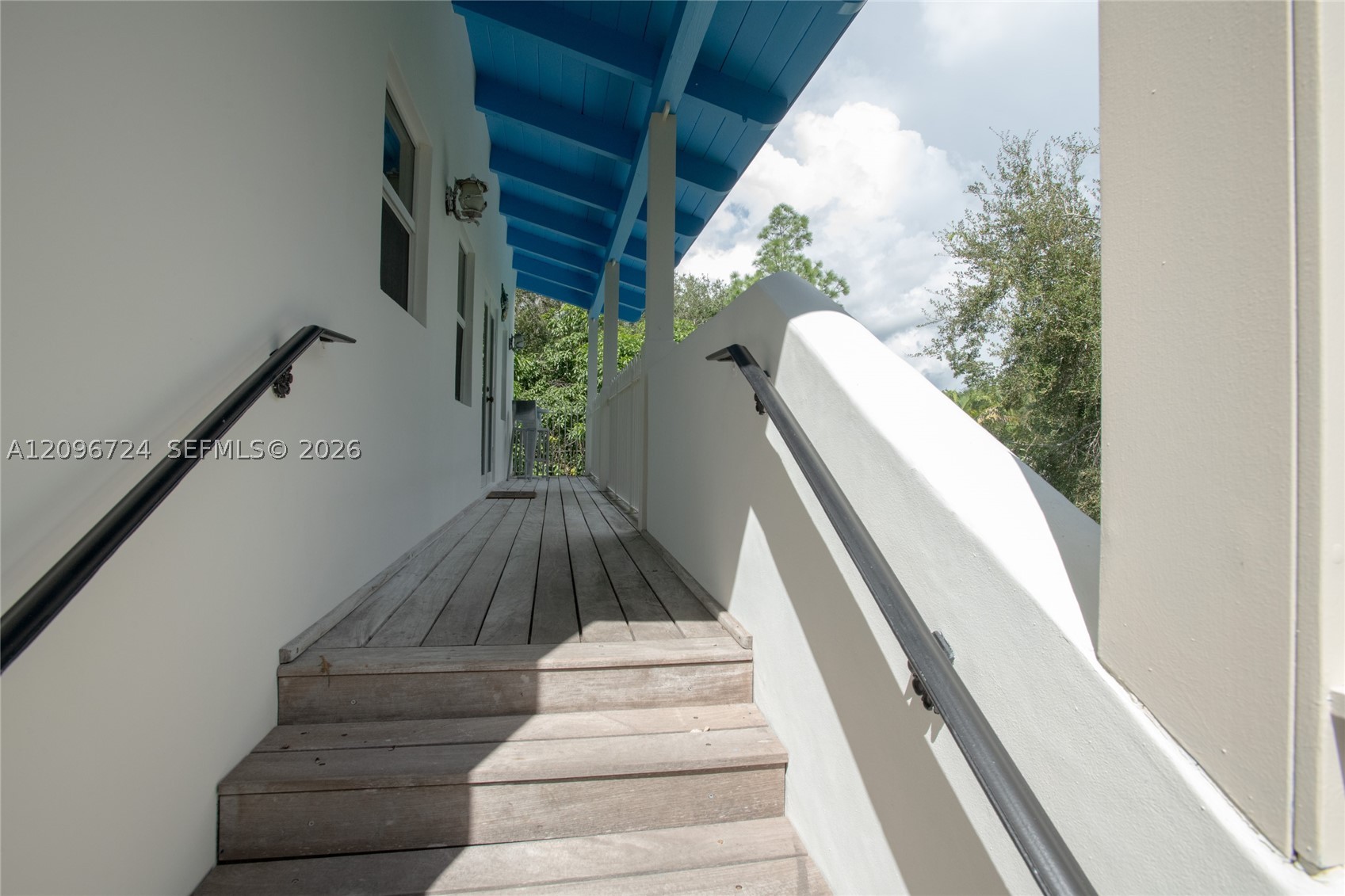 13900 Old Cutler Rd Palmetto Bay, FL 33158