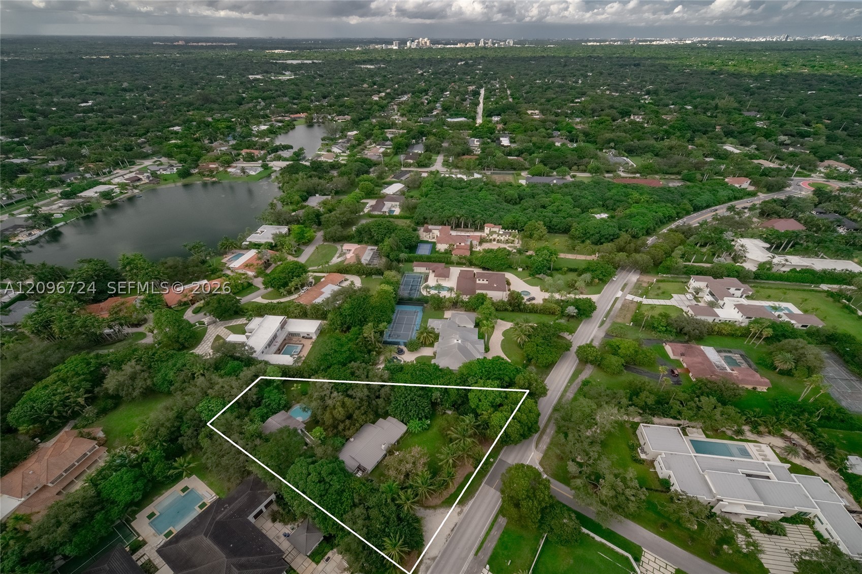 13900 Old Cutler Rd Palmetto Bay, FL 33158