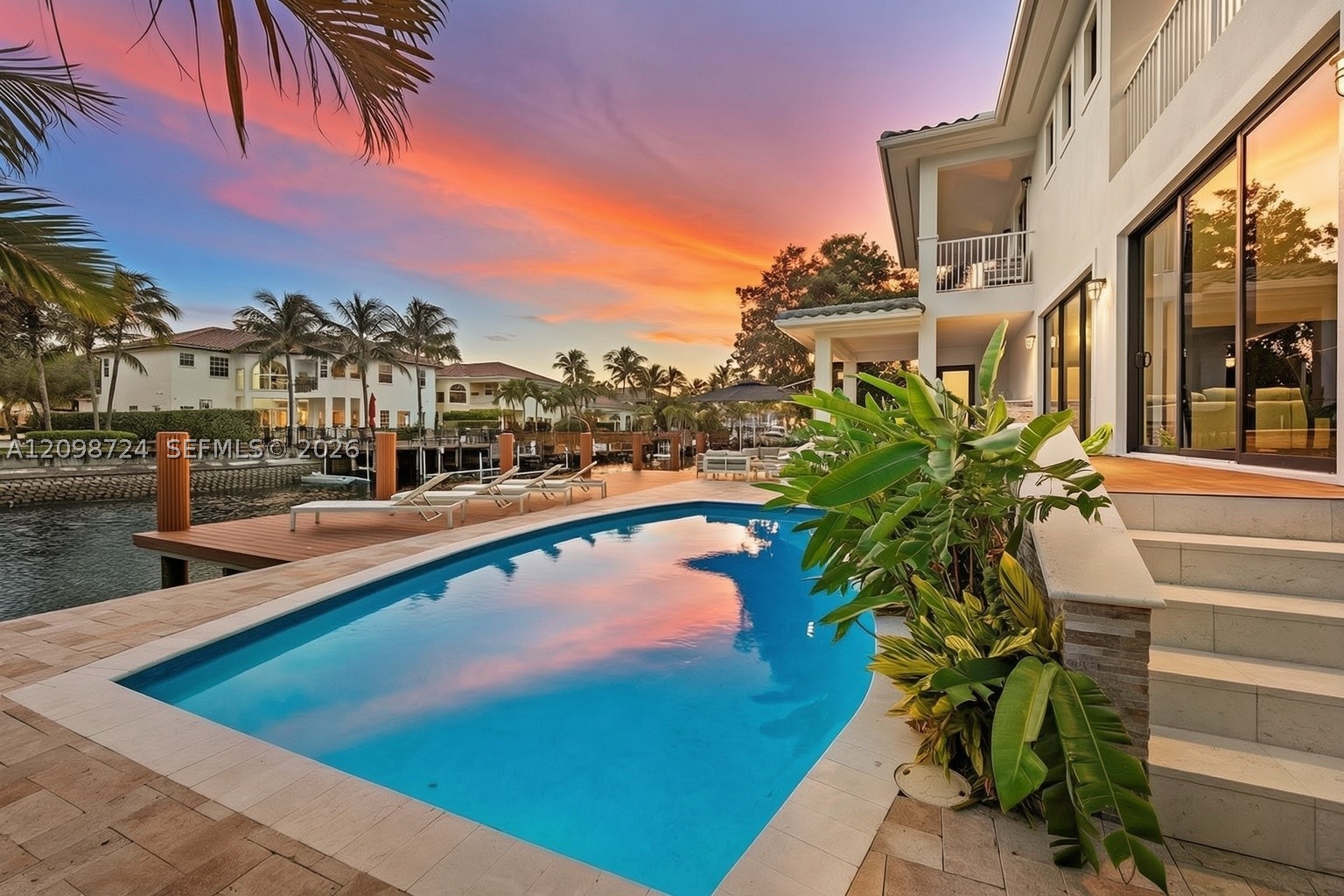 850 Washington St Hollywood, FL 33019