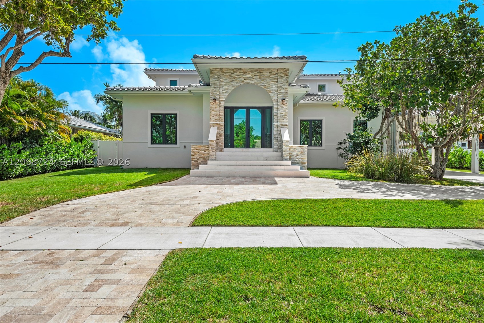 850 Washington St Hollywood, FL 33019