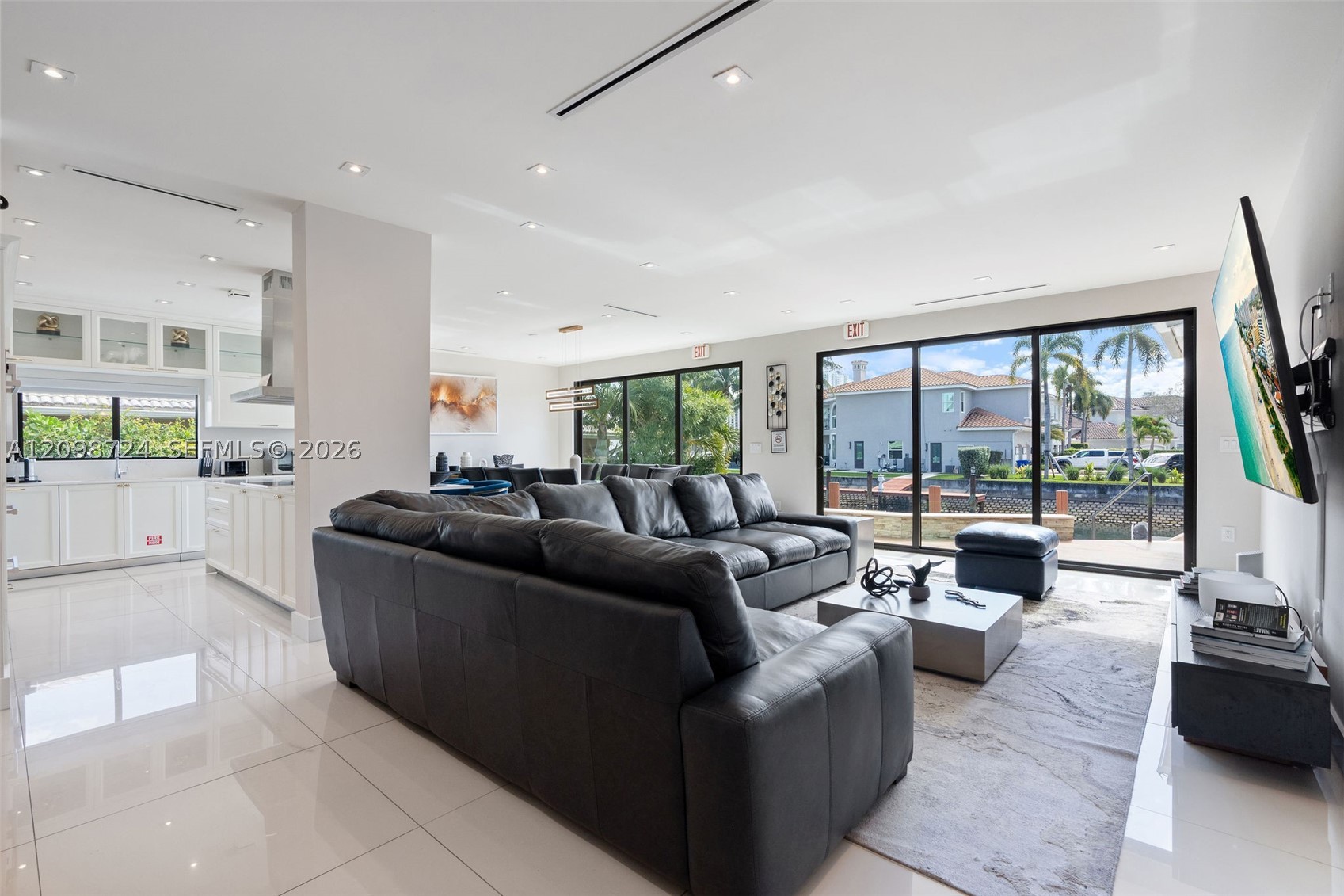850 Washington St Hollywood, FL 33019