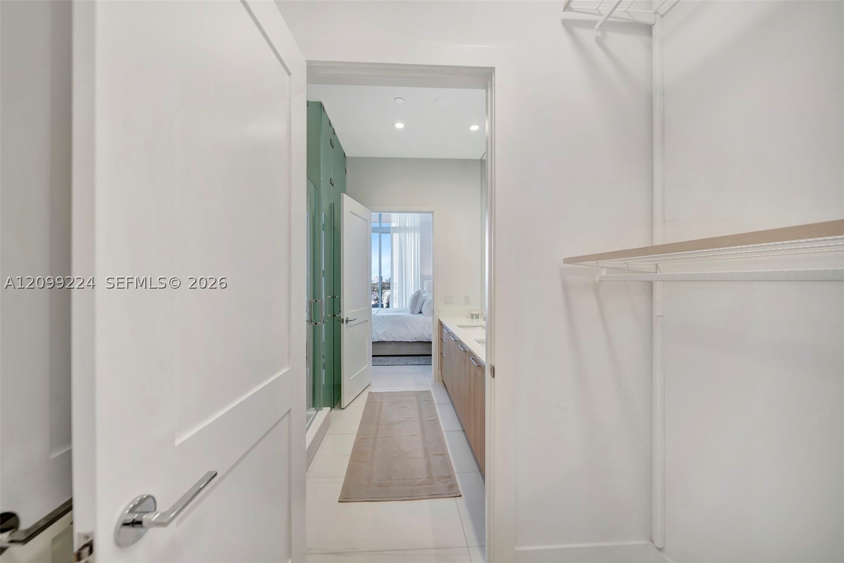 153 N Seabreeze #403 Fort Lauderdale, FL 33304