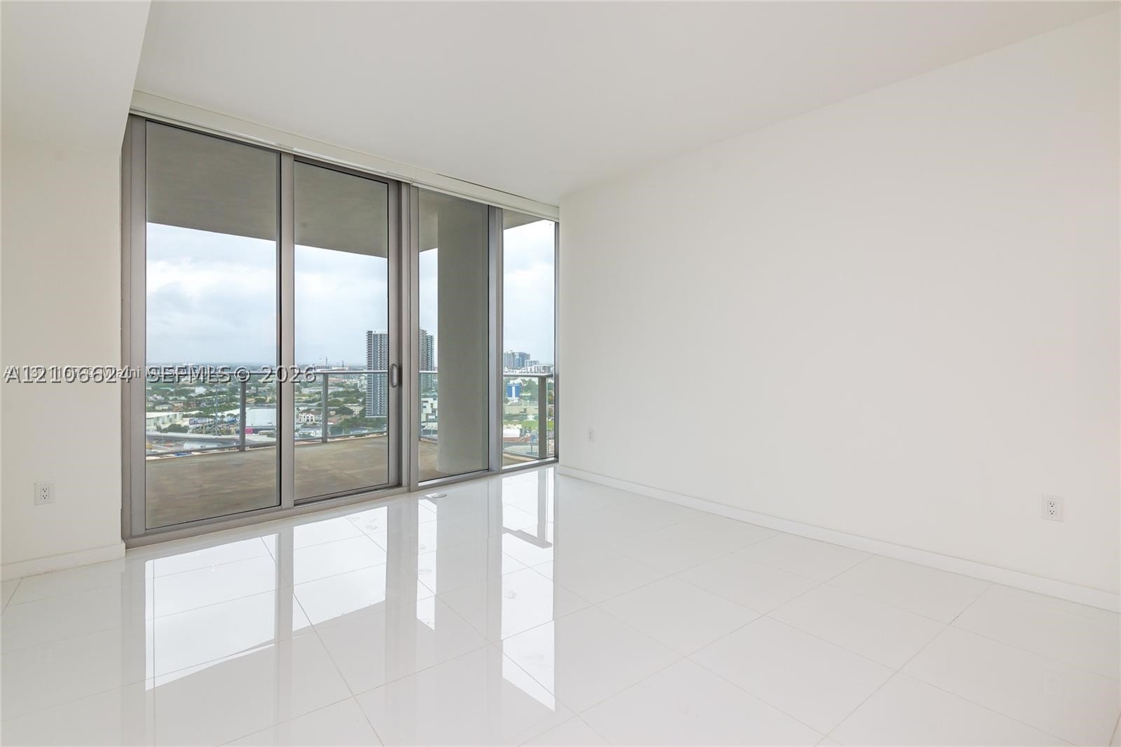 image Paramount Miami Worldcenter16