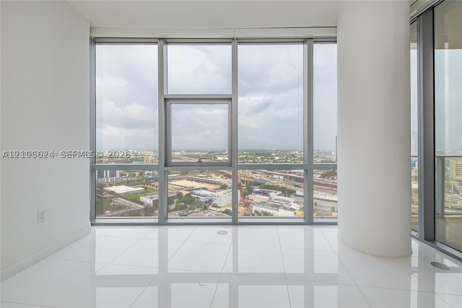 image Paramount Miami Worldcenter22