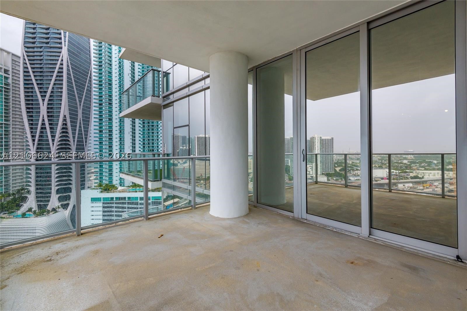image Paramount Miami Worldcenter33