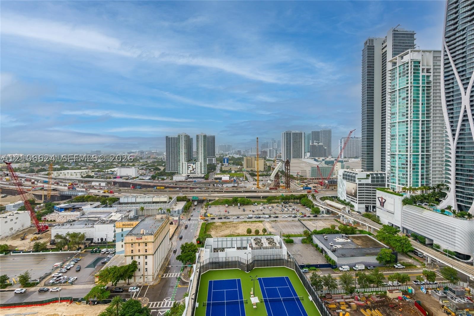 image Paramount Miami Worldcenter37