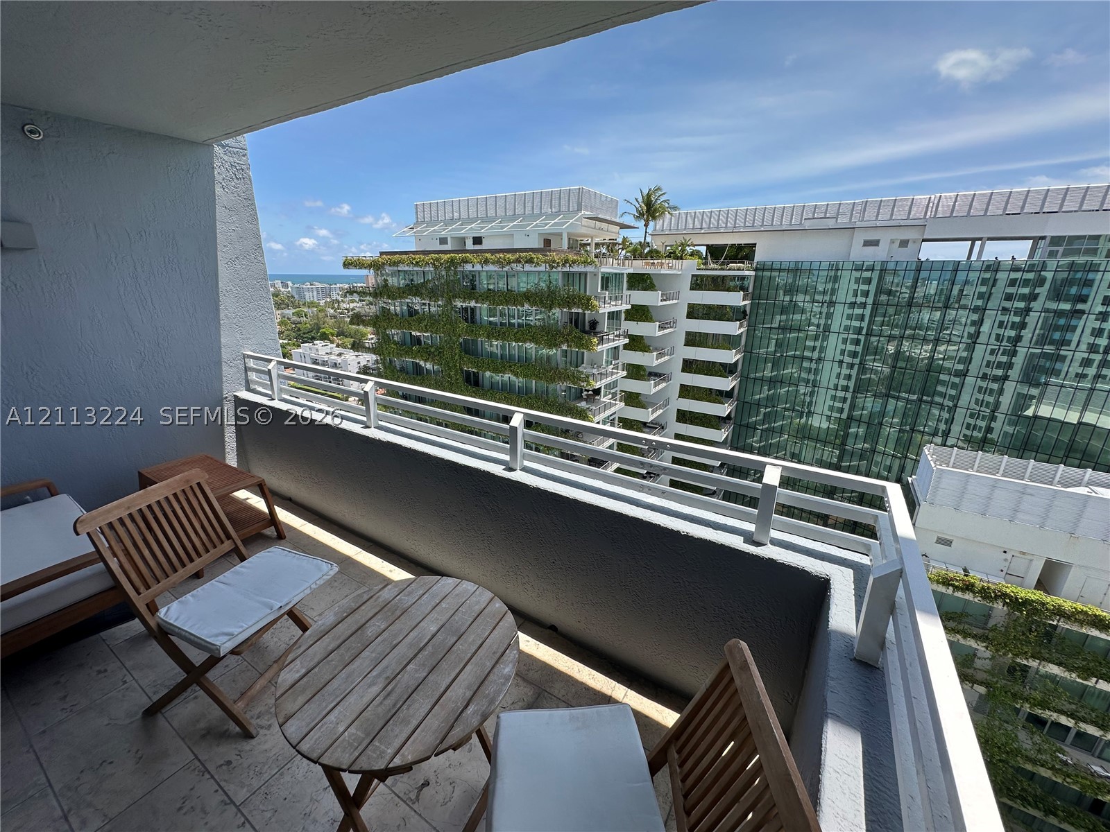 image The Waverly at South Beach2