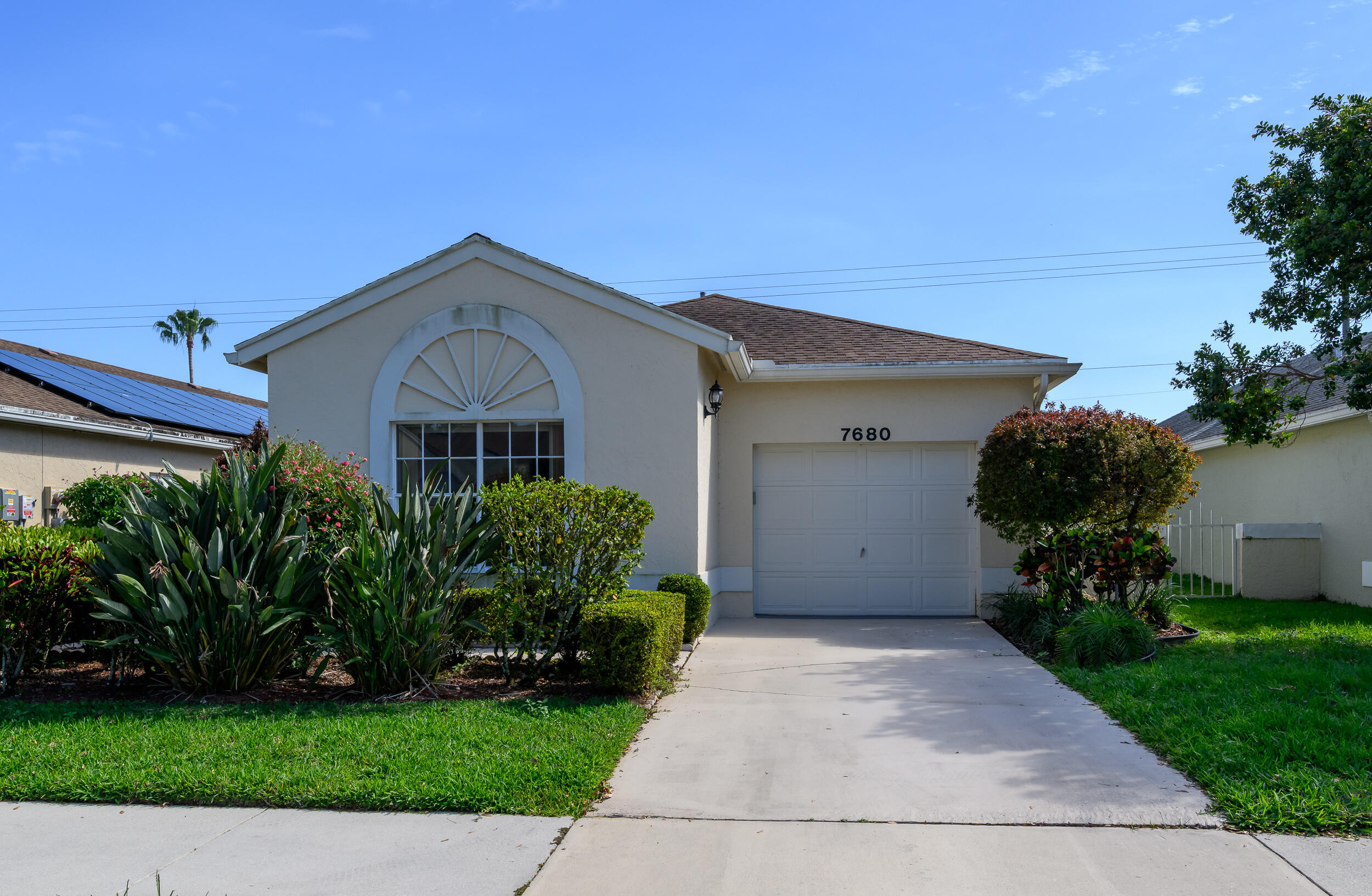 7680 Mansfield Holw
