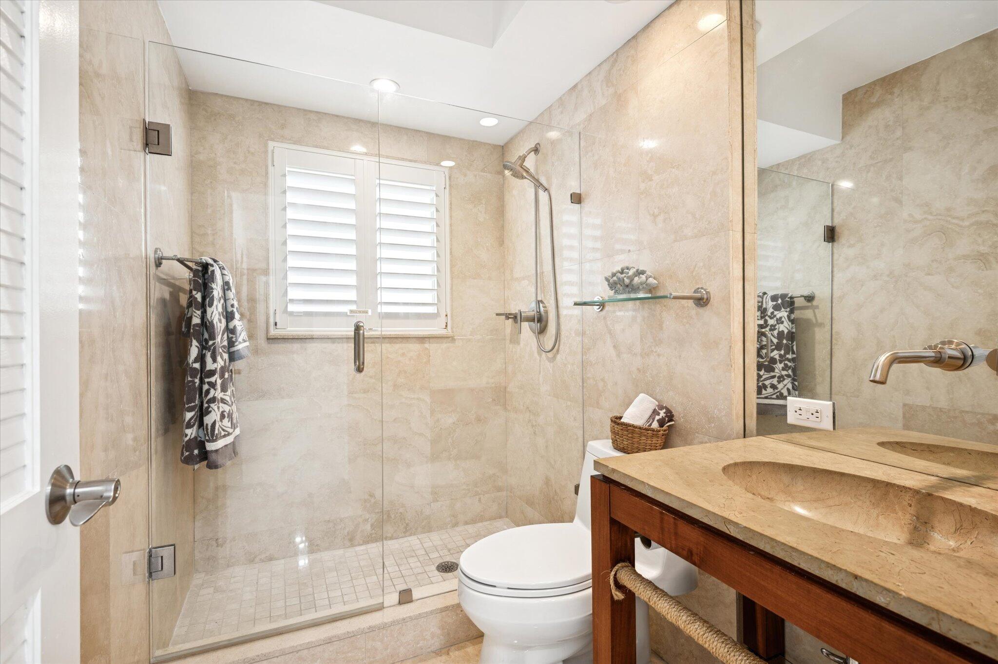 215 N Birch #A2 Fort Lauderdale, FL 33304