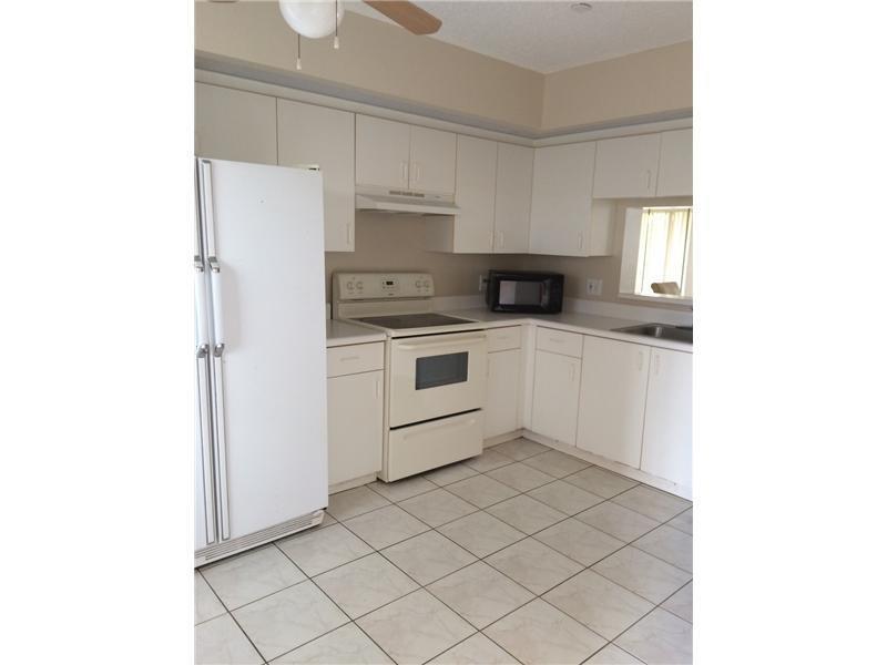 701 SW 141st #405r