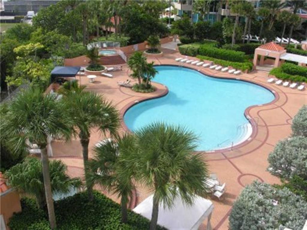 400 S Pointe #307 Miami Beach, FL 33139